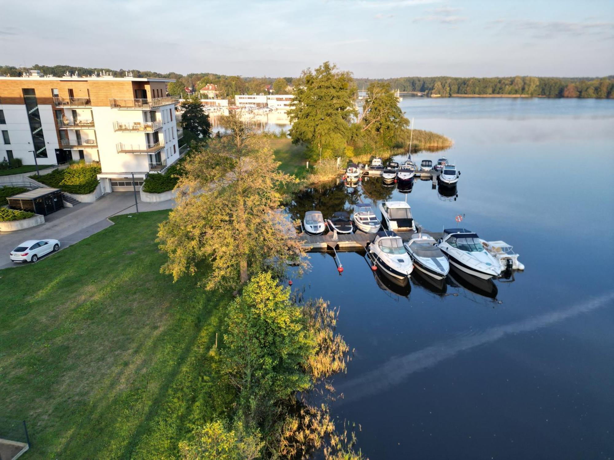 Randez-View - 60 M2, Widok, Jezioro, Klima, Parking Pod Oknem, Netflix I Max Lejlighed Iława Eksteriør billede